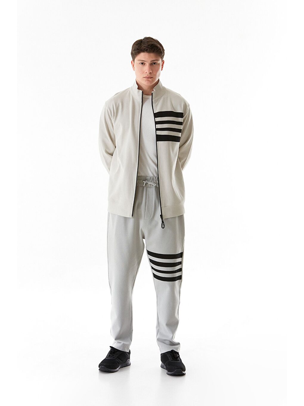 Gri Bacağı Şeritli Beli Lastikli %100 Pamuk Eşofman Altı-2