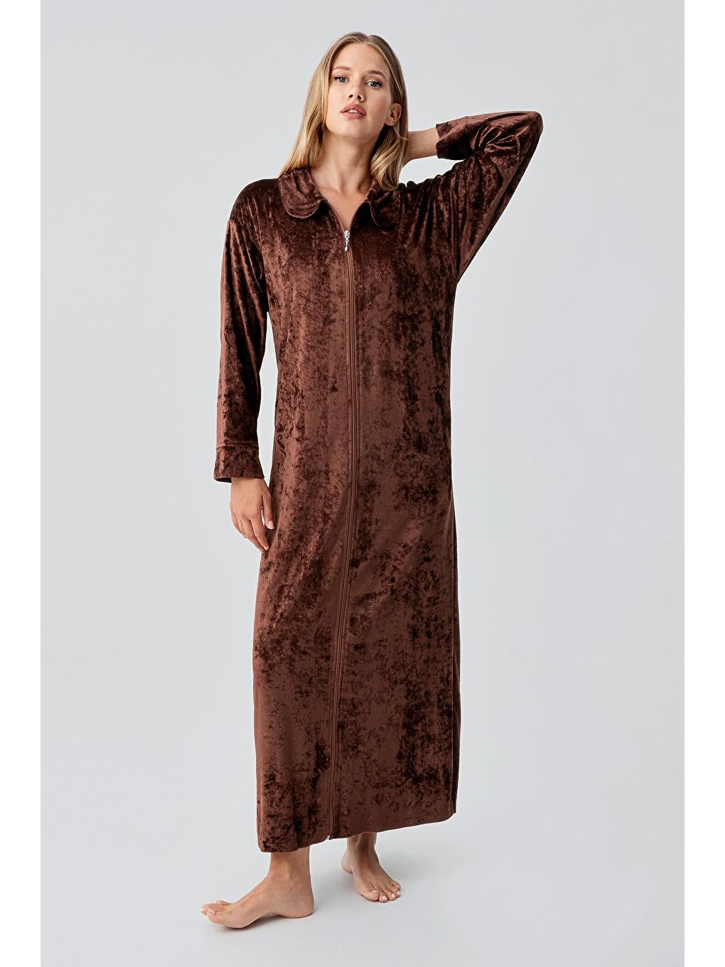 Kahverengi Uzun Kollu Fermuarlı Cepli Esnek Viskoz Kadife Elbise-1