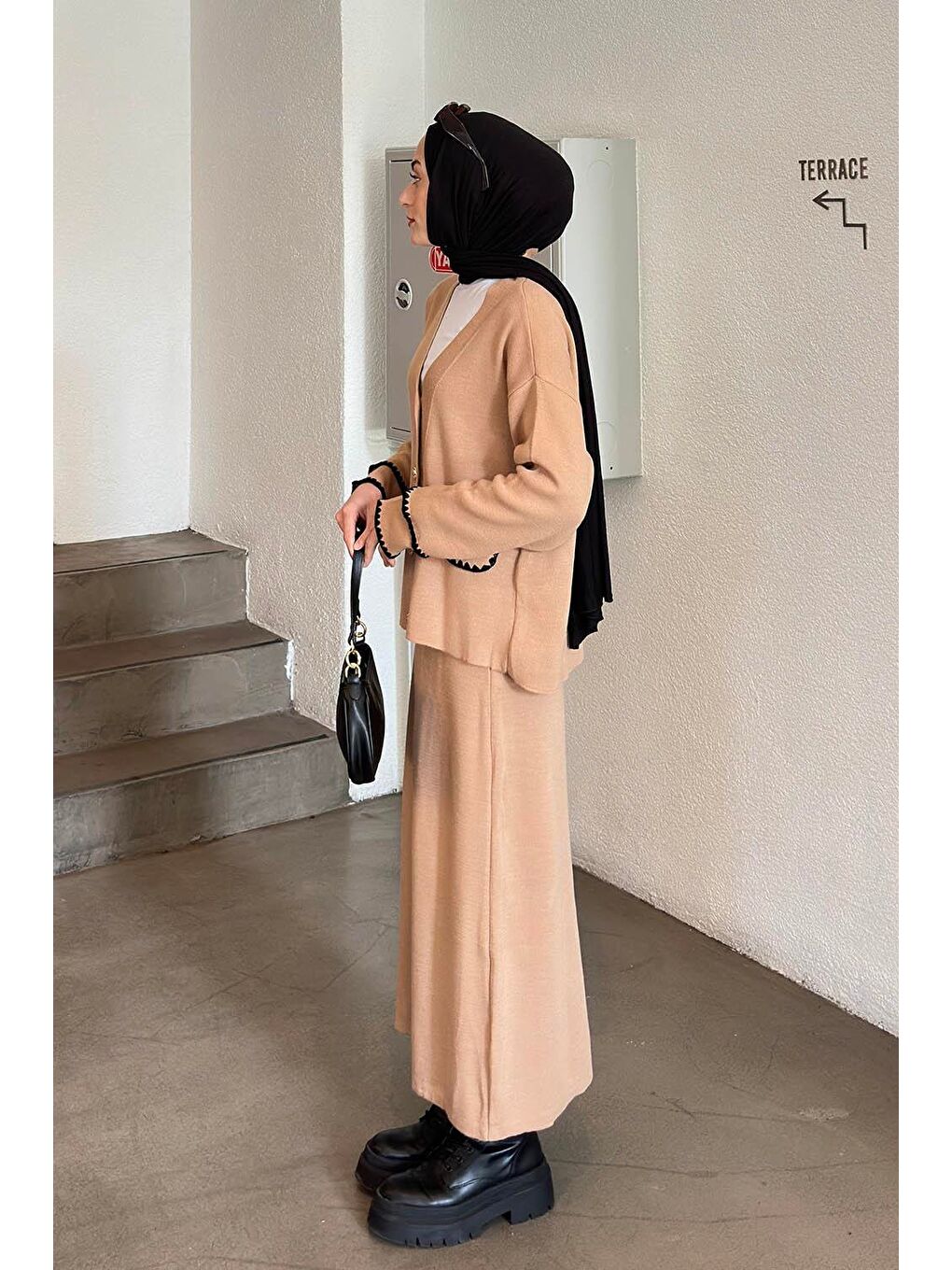 Kahverengi Etek-Hırka Tesettürlü Triko Takım Sütlü Kahve-1