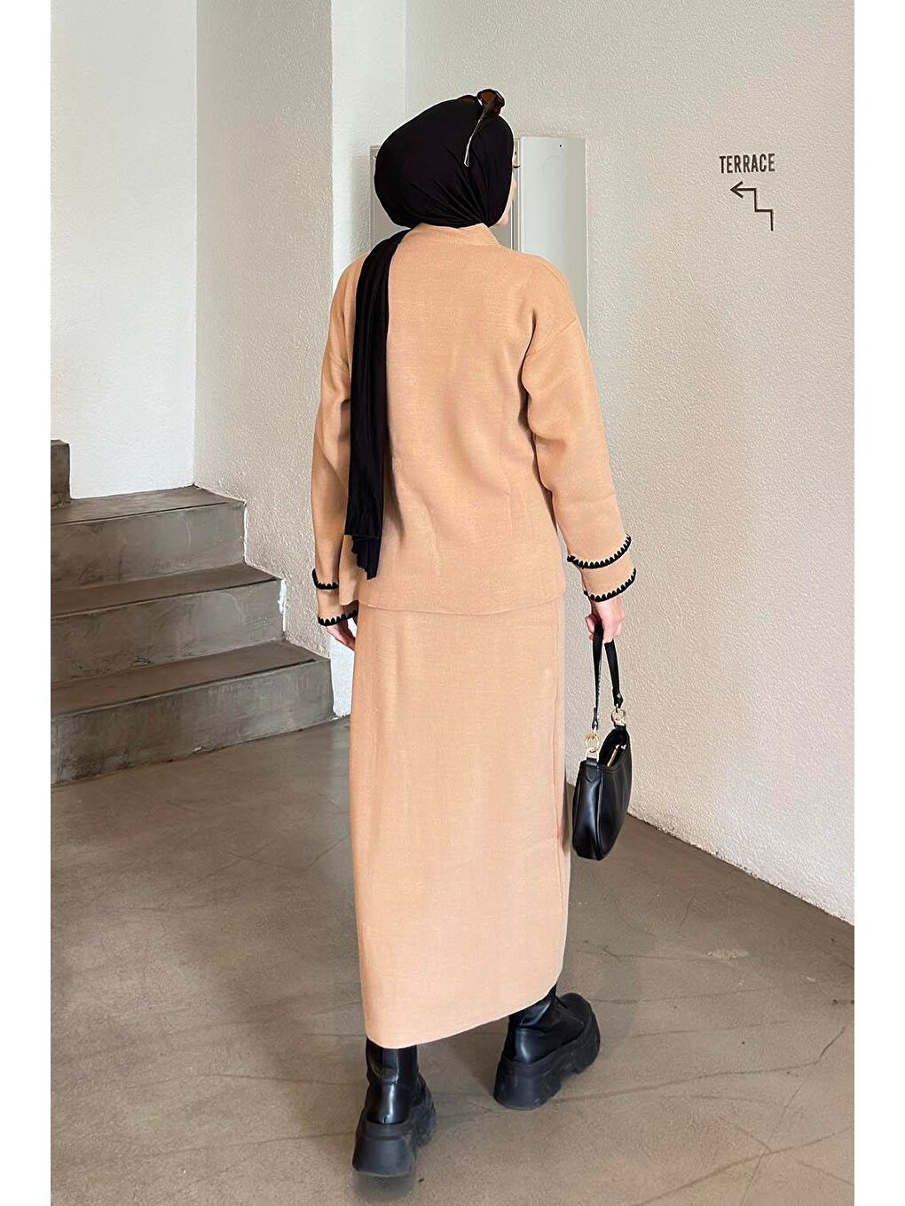 Kahverengi Etek-Hırka Tesettürlü Triko Takım Sütlü Kahve-3