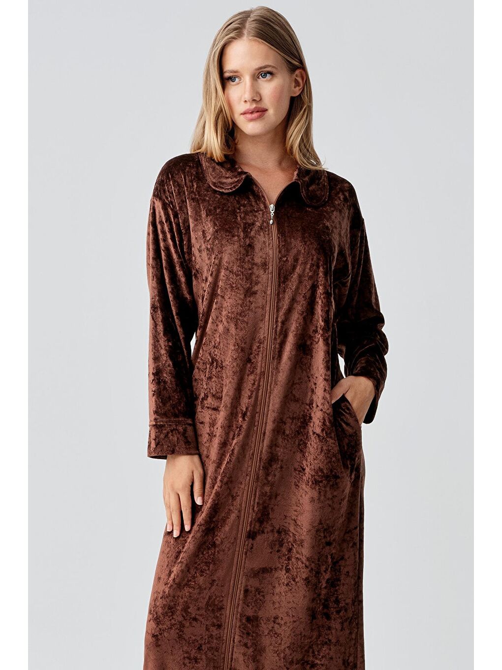 Kahverengi Uzun Kollu Fermuarlı Cepli Esnek Viskoz Kadife Elbise-4