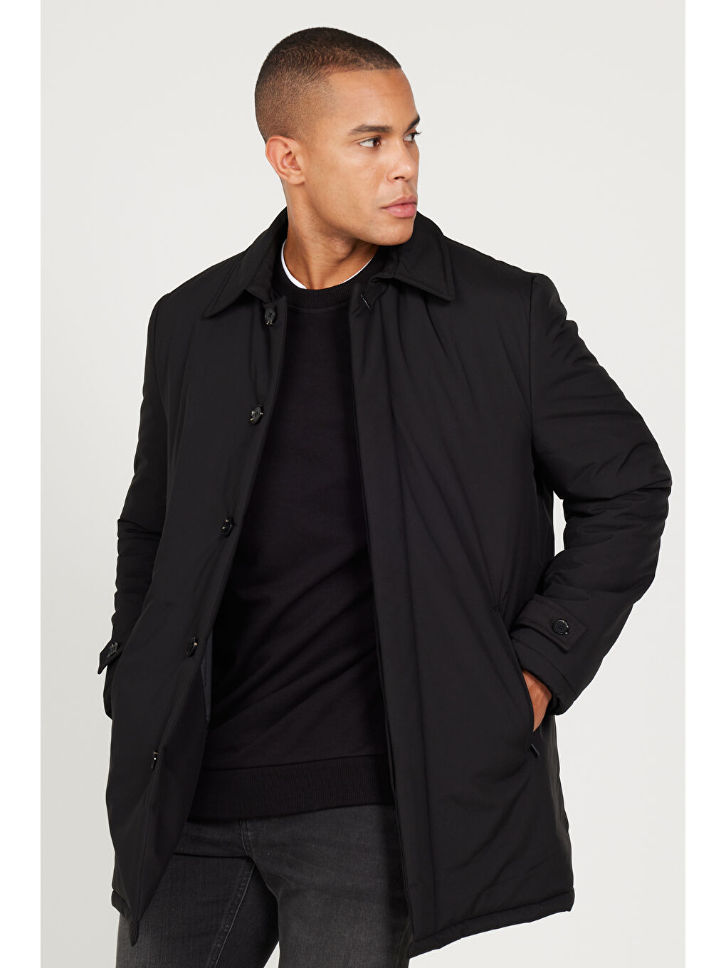 Erkek Siyah Standart Fit Normal Kesim Gömlek Yaka Kaban-5