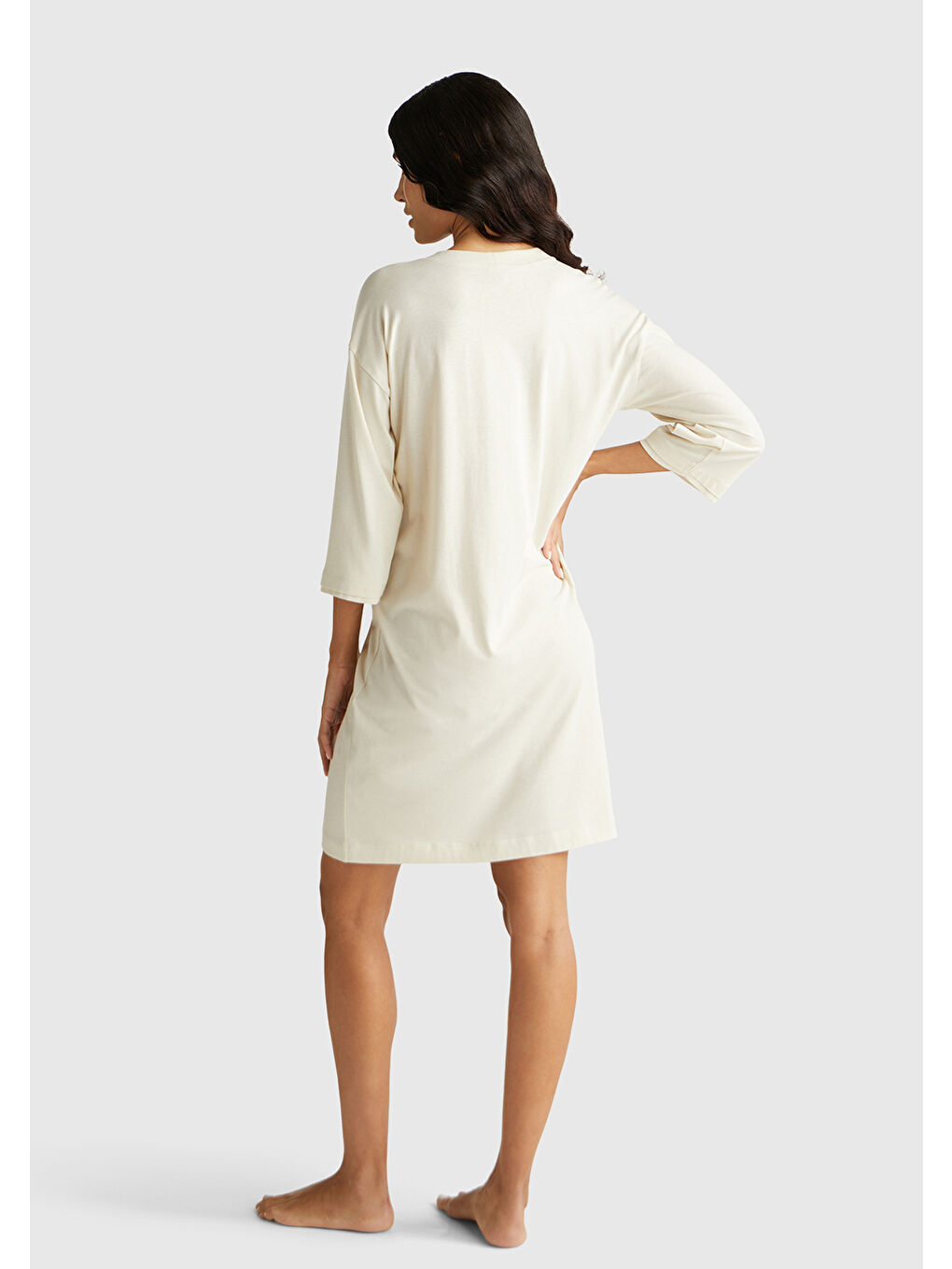 Ekru Kadın Krem %100 Pamuk Mickey Baskılı  Gecelik-2