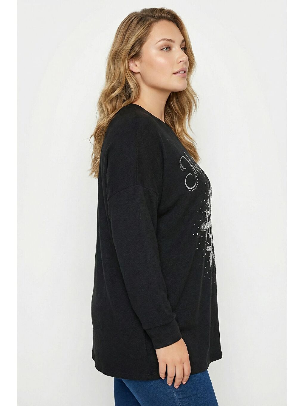 Büyük Beden Siyah Payetli Kar Tanesi Desenli Kazak 285080-6