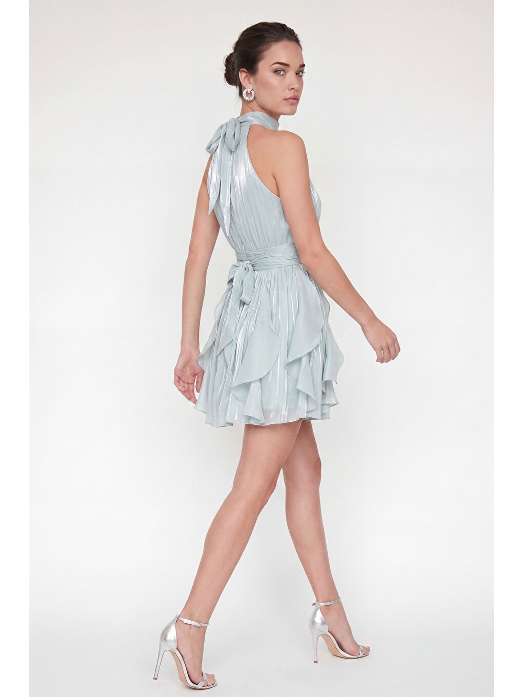 Kadın Mint Yeşili Halter Yaka Volanlı Mini Mezuniyet Elbise-4