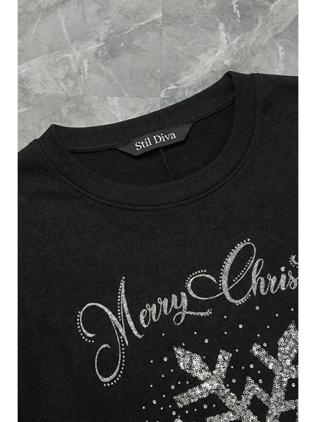 Büyük Beden Siyah Payetli Kar Tanesi Desenli Kazak 285080-7