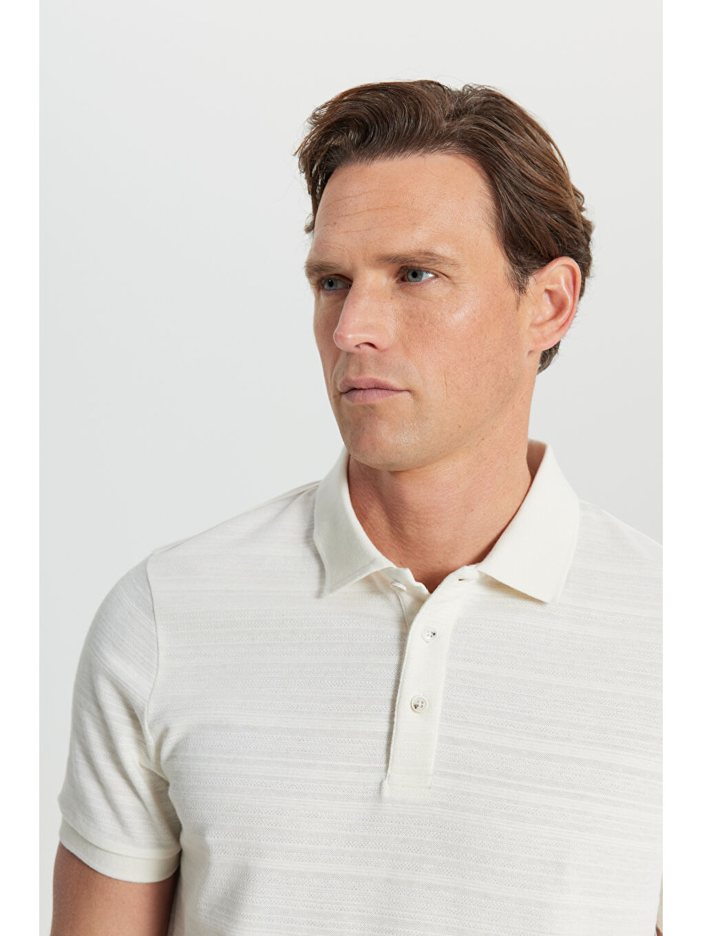 Erkek Bej Pamuklu Slim Fit Dar Kesim Polo Yaka Jakarlı Esnek Tişört-3