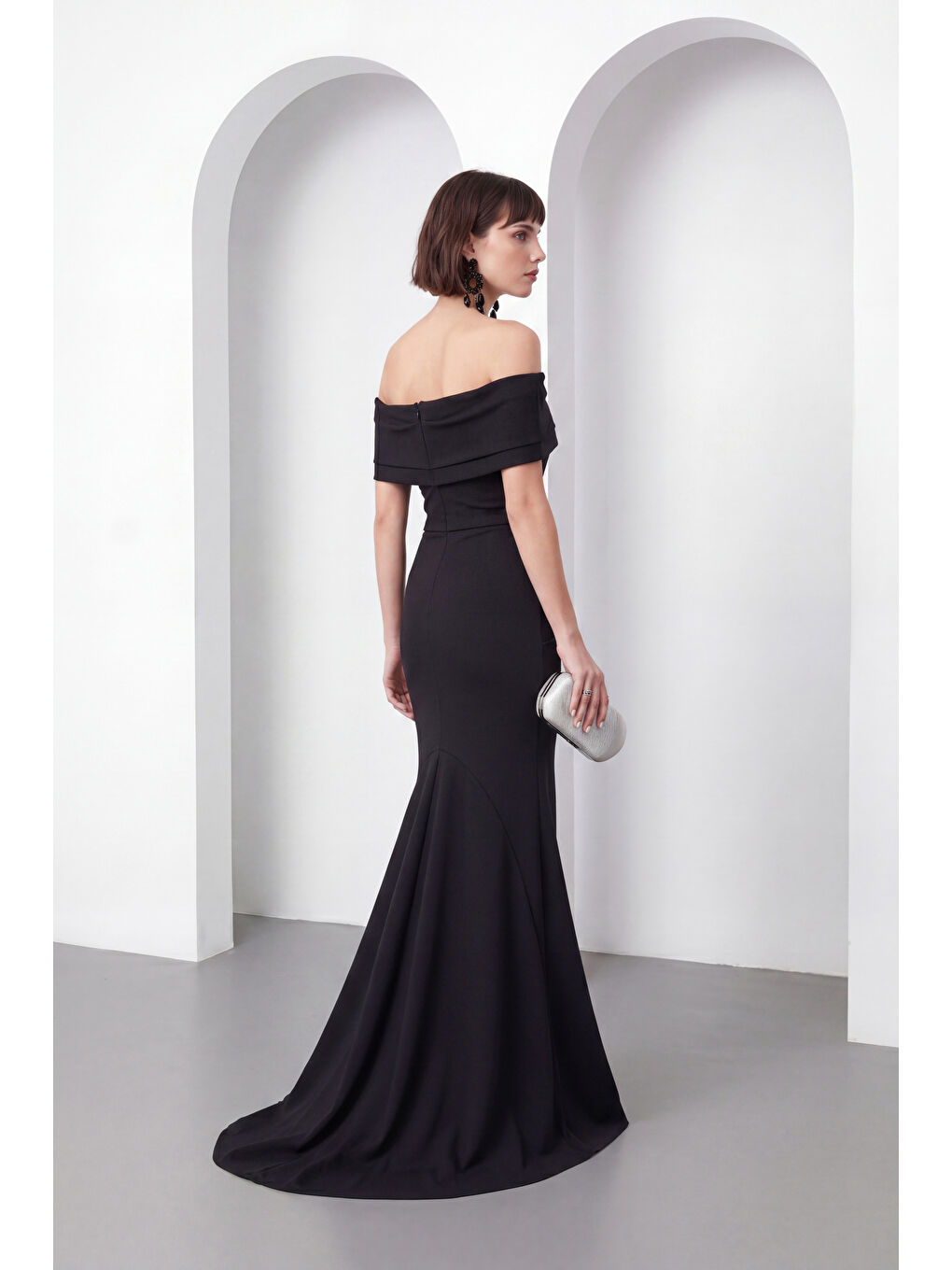 Kadın Siyah Kayık Yaka Uzun Abiye Elbise-5