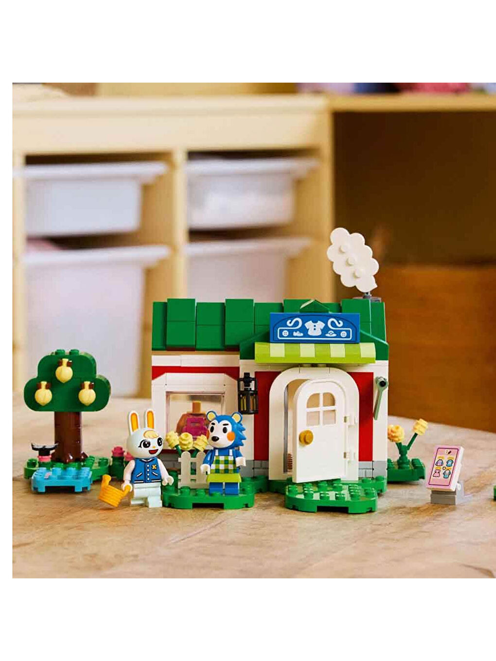 Animal Crossing Able Sisters Giyim Mağazası 77055-5