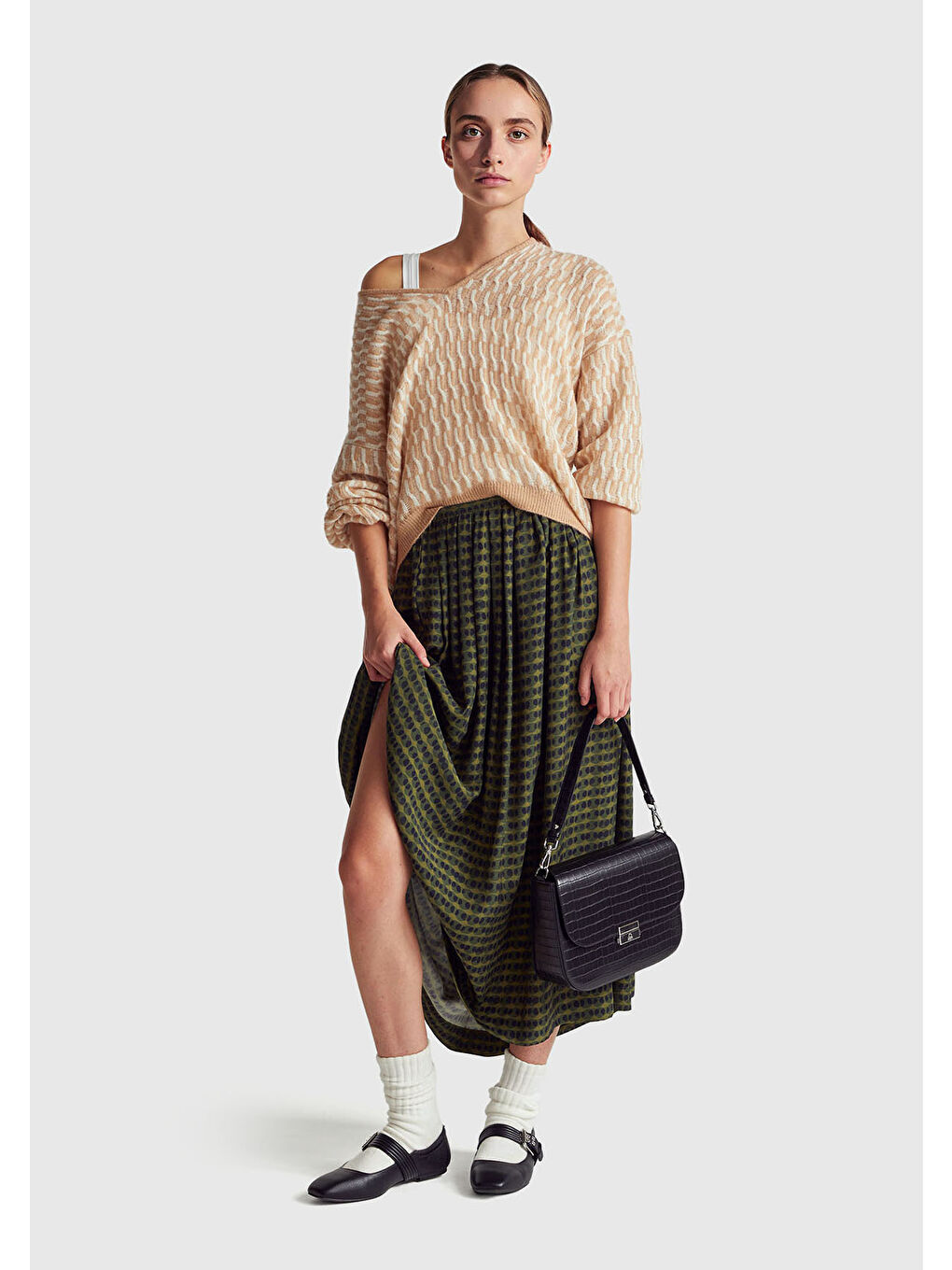 Kadın Koyu Yeşil %100 Viskoz Tamamı Desenli Pileli Midi Etek-4