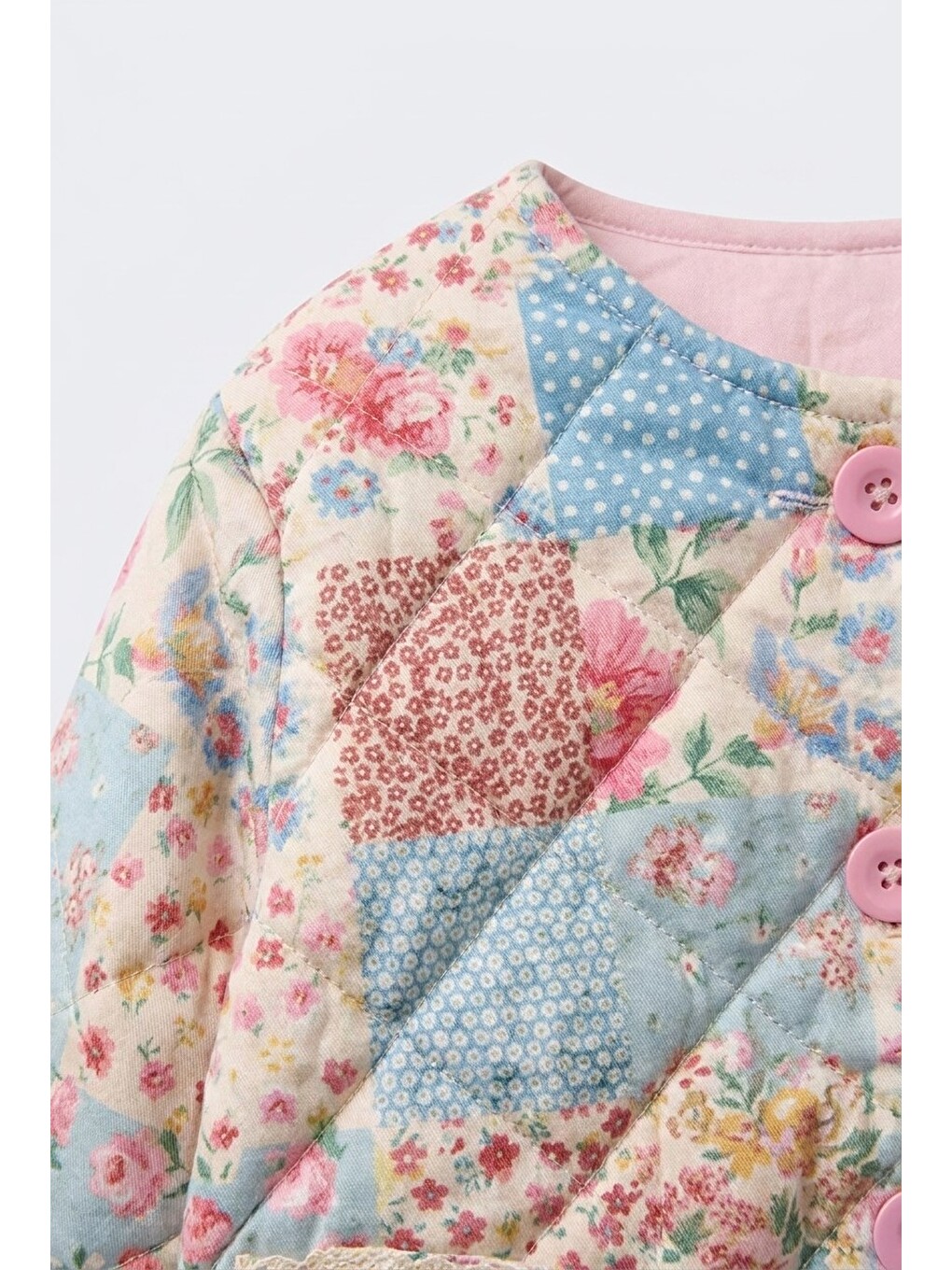 Karışık Kız Çocuk Patchwork Desenli Kapitone Ceket-2