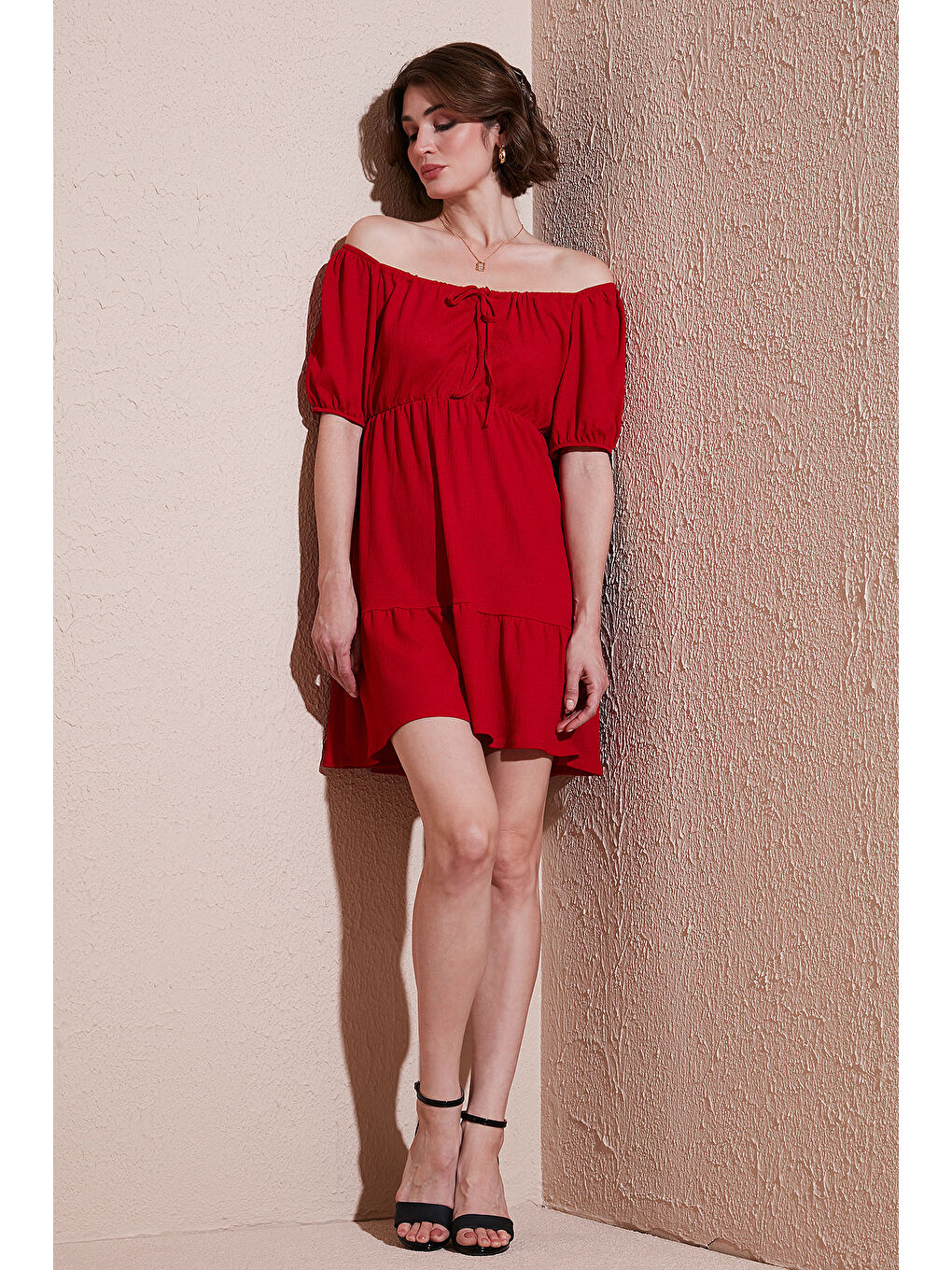 Kırmızı Önü Büzgülü Balon Kollu Mini Elbise 5869005