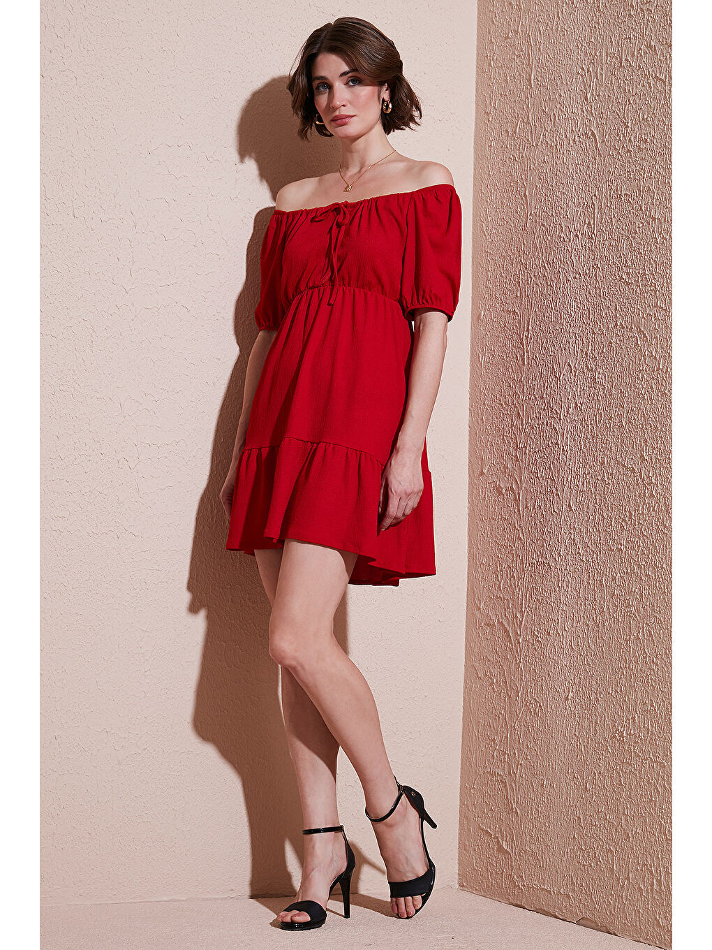 Kırmızı Önü Büzgülü Balon Kollu Mini Elbise 5869005-1