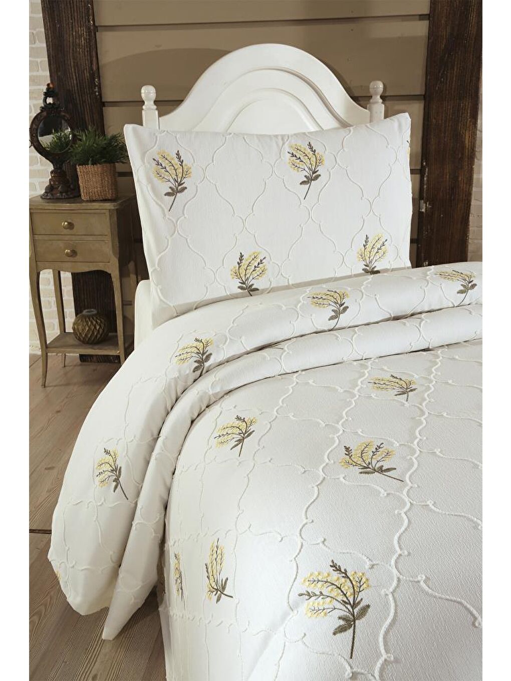 Karışık Bukata Nakışlı Şönil 2 Parça Tek Kişilik Yatak Örtüsü-3