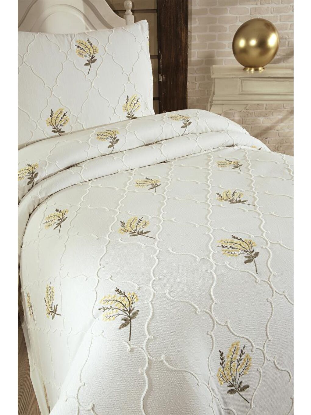 Karışık Bukata Nakışlı Şönil 2 Parça Tek Kişilik Yatak Örtüsü-4