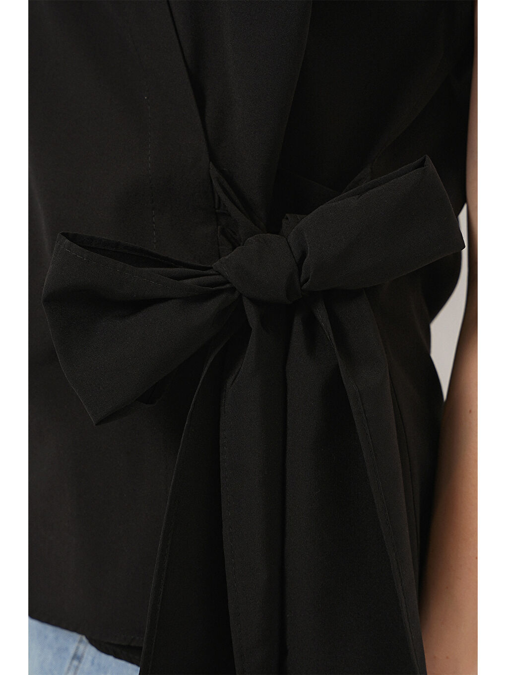 Kadın Sıfır Kol Anvelop Gömlek 20343 - Siyah-4