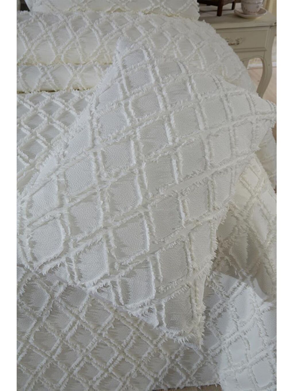 Ekru Vesya 3 Parça Çift Kişilik Pike Takımı Krem-4