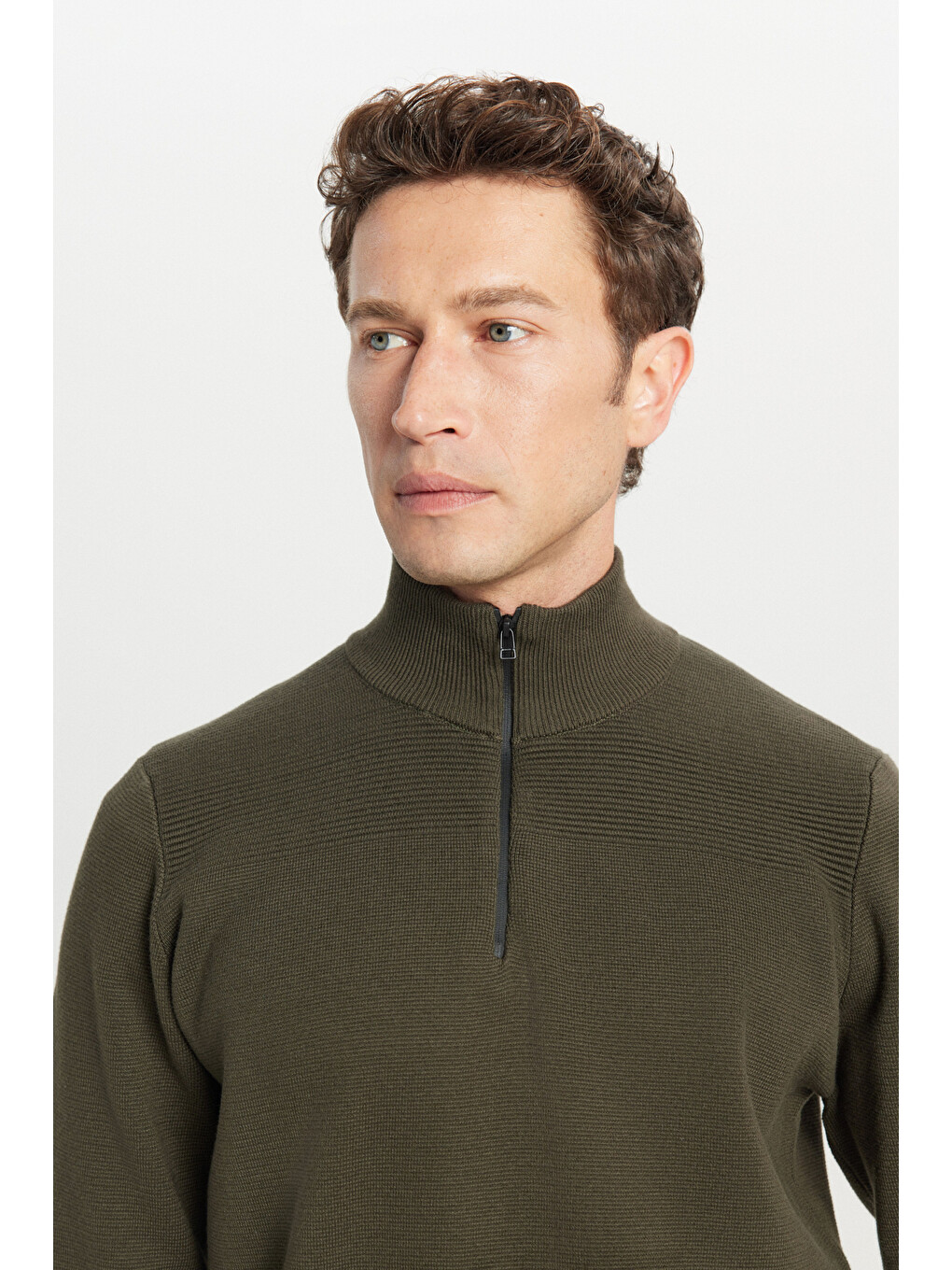 Erkek Haki Melanj Pamuklu Slim Fit Dar Kesim Bato Yaka Dokulu Triko Kazak-3