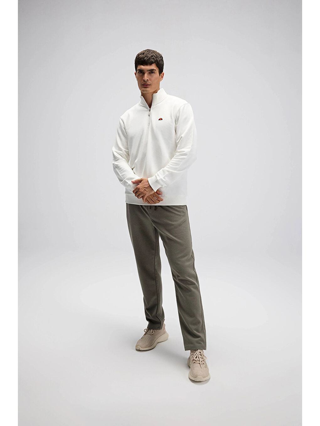 Beyaz Pamuklu Regular Fit Yarım Fermuarlı Dik Yaka Sweat EM580-OF-1