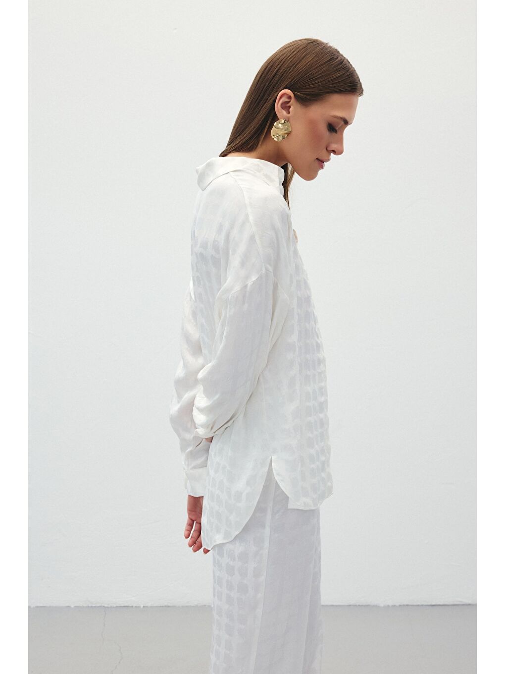 Jakarlı Saten Gömlek - Ekru-4