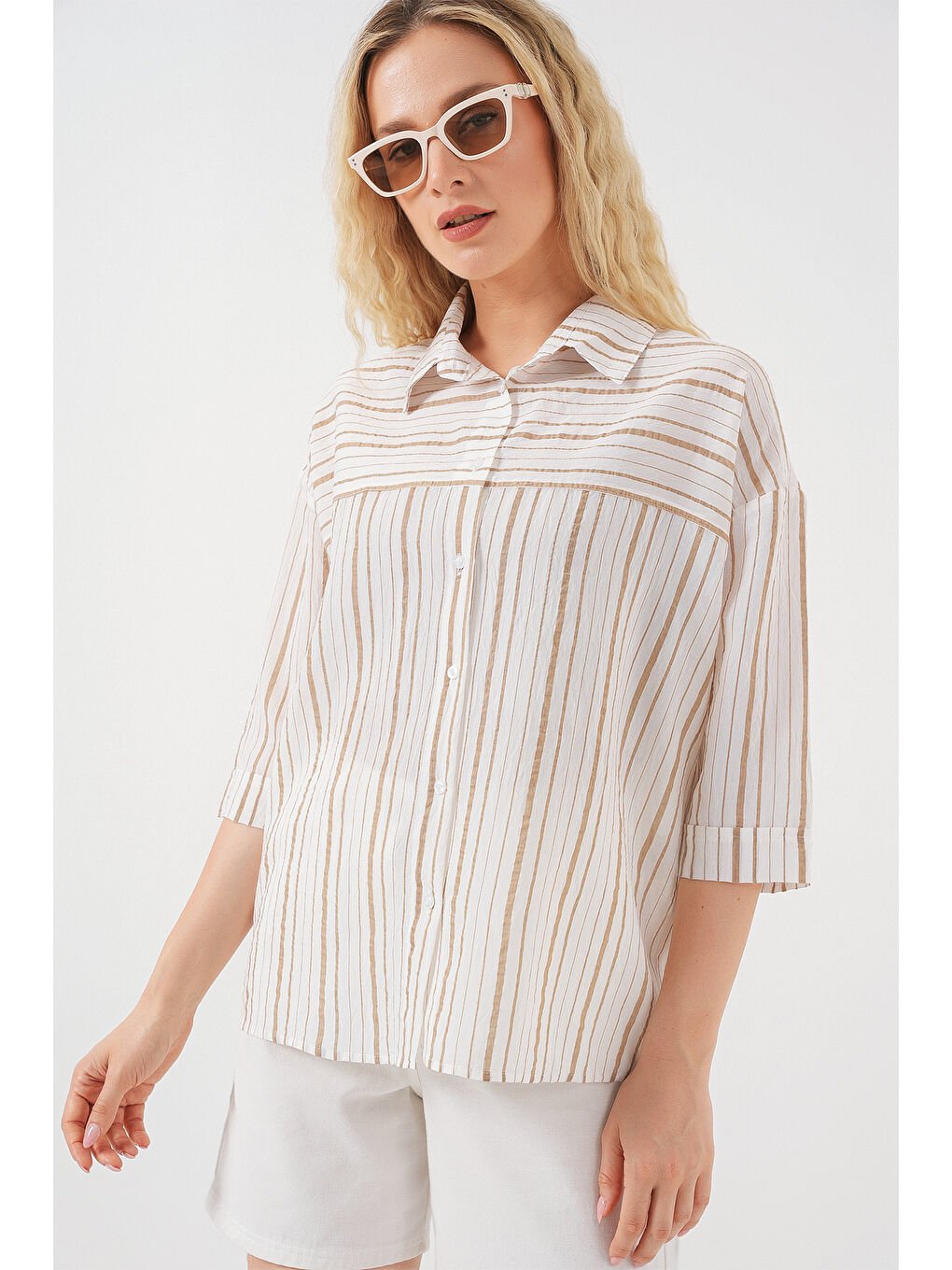 Ekru Kadın Çizgili Kısa Kol Gömlek 20344 - Krem-2