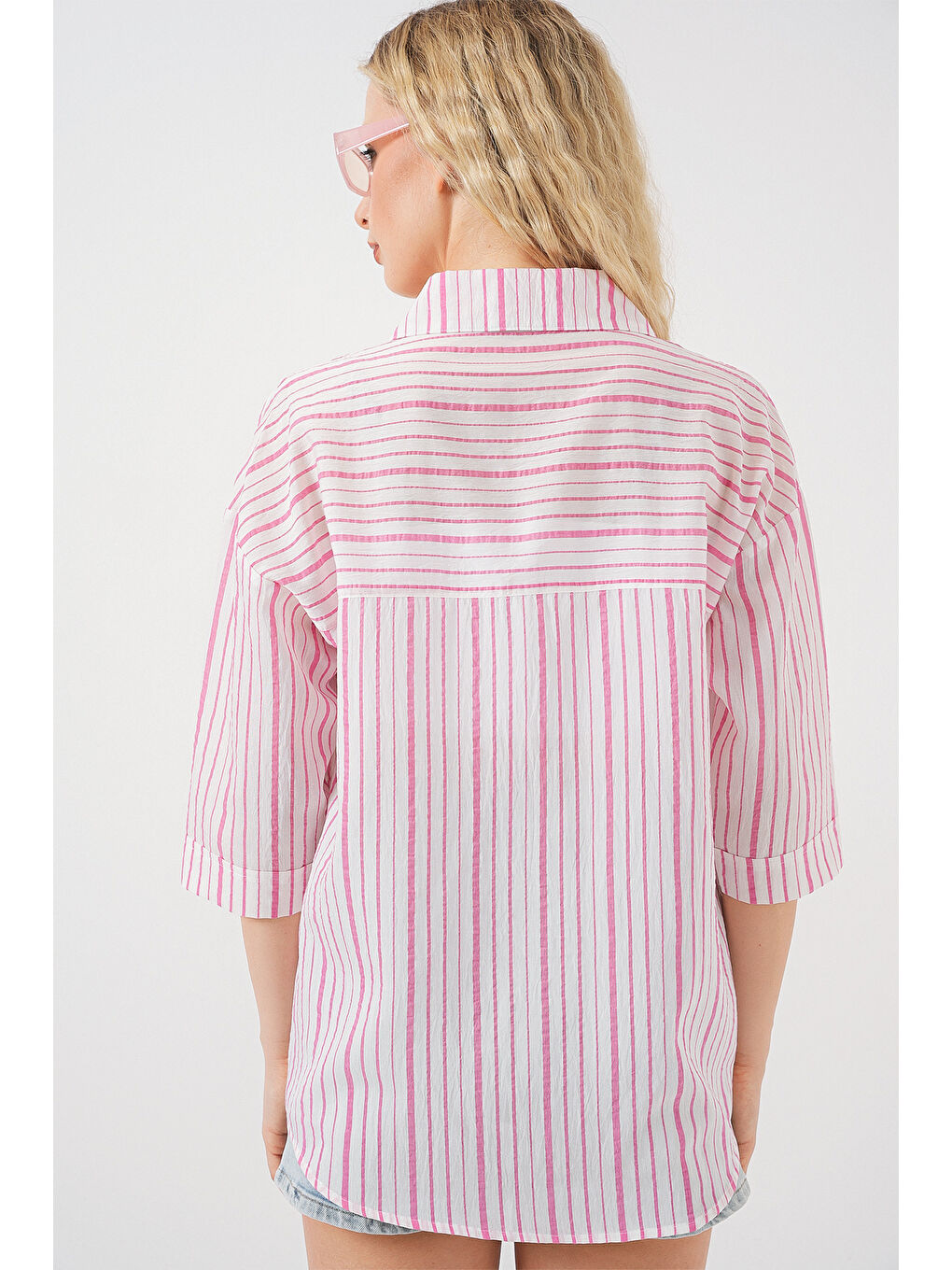 Pembe Kadın Çizgili Kısa Kol Gömlek 20344 - Pudra-5