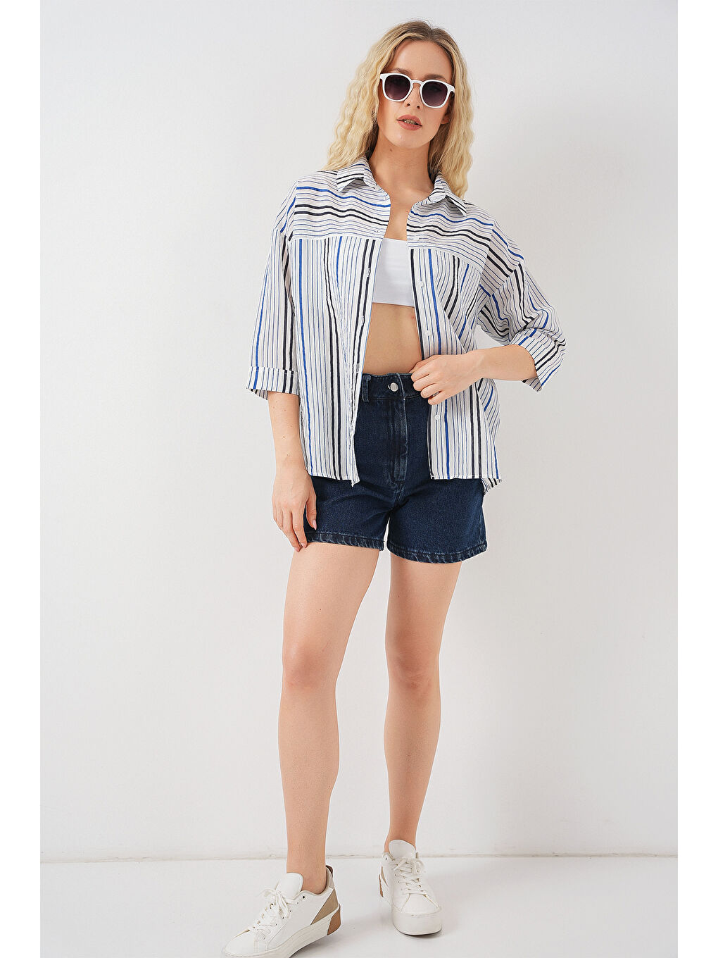 Kadın Çizgili Kısa Kol Gömlek 20344 - Lacivert-1