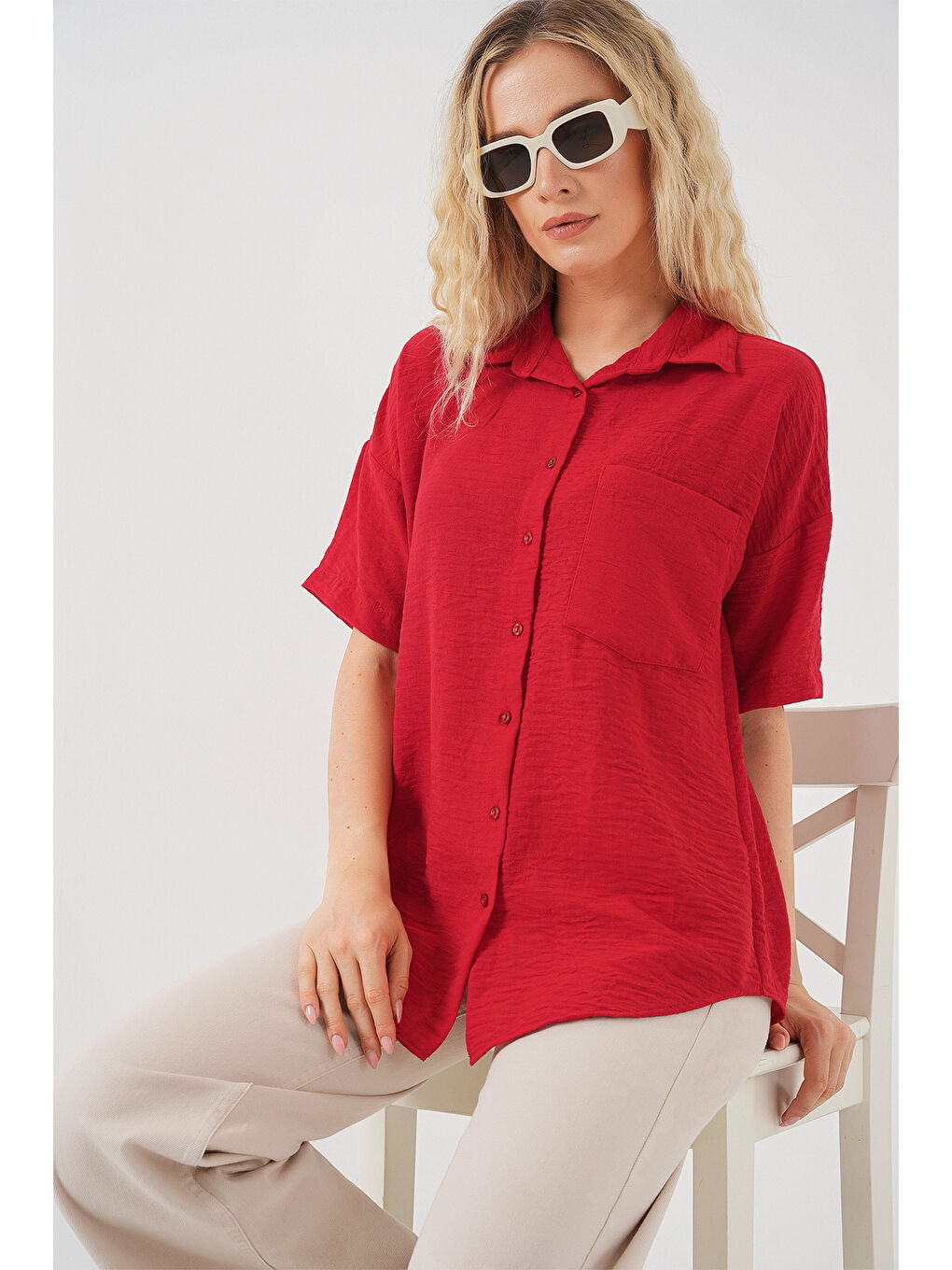 Kadın Kısa Kol Keten Görünümlü Gömlek 20336 - Kırmızı-3