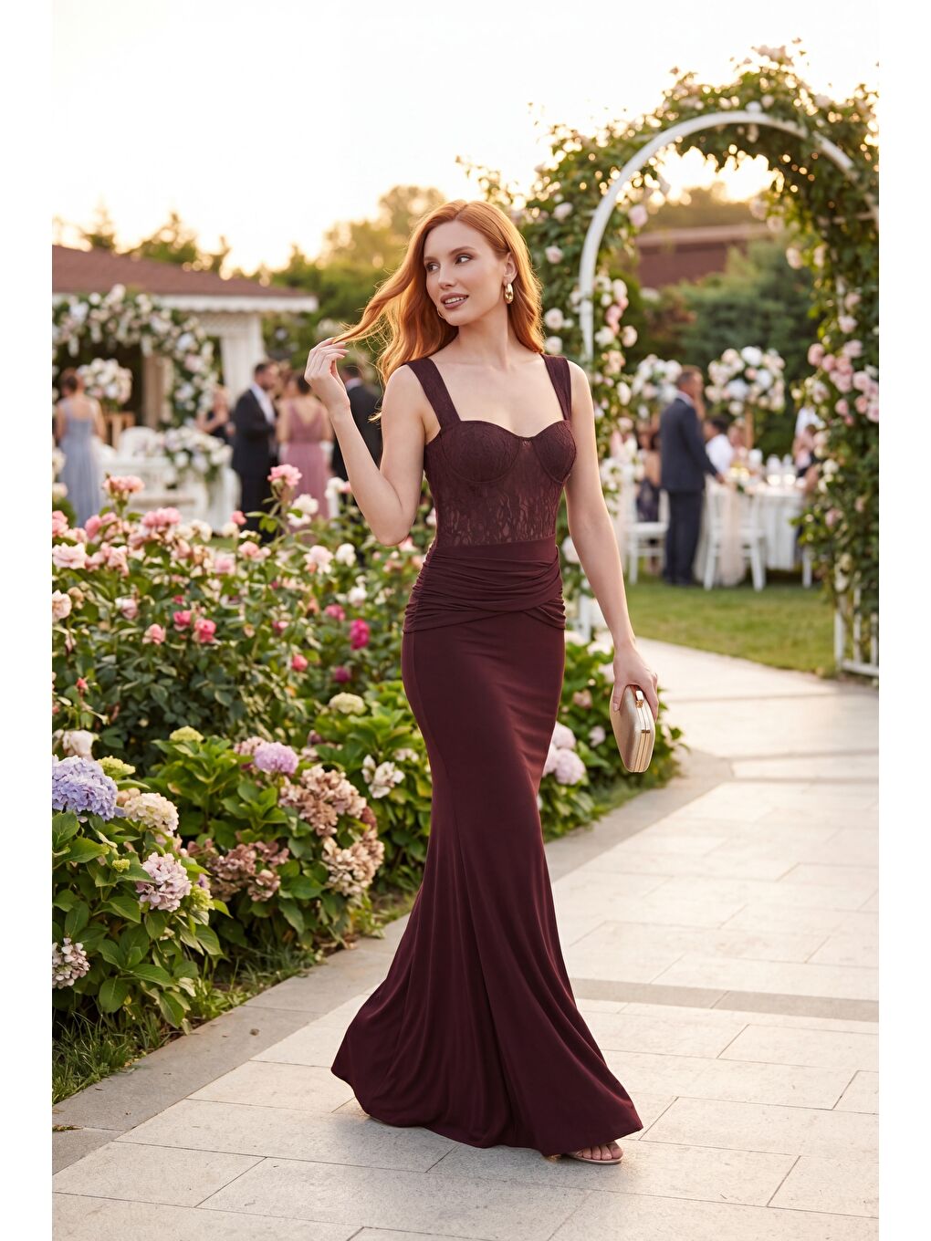 Kadın Kahverengi Dantel Detay Örme Uzun Davet Elbisesi-4