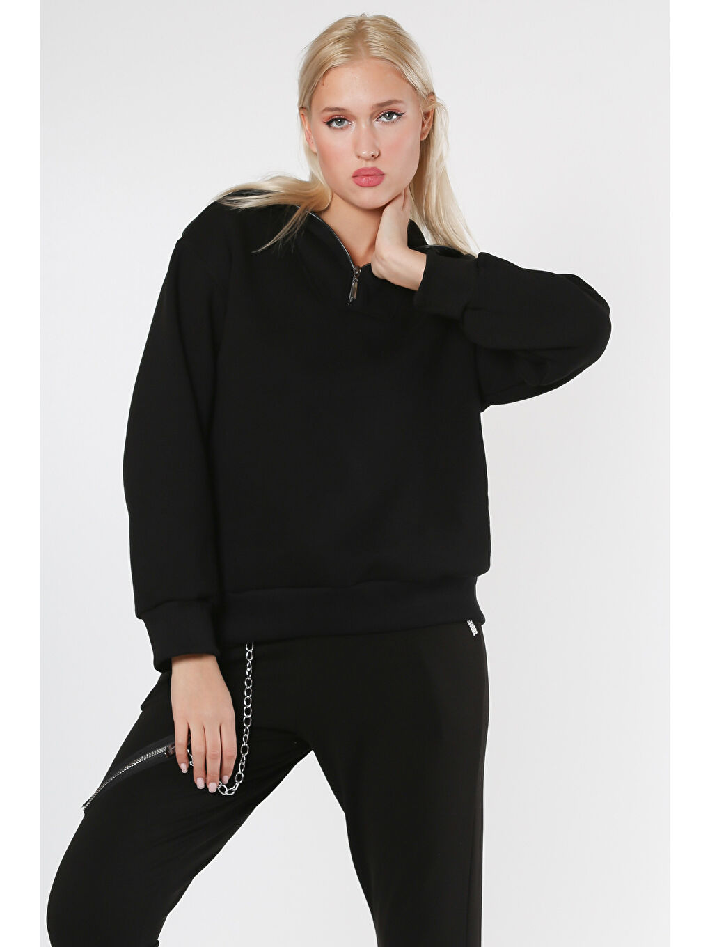 Siyah Fermuarlı Yaka Uzun Kol Örme Sweatshirt-2