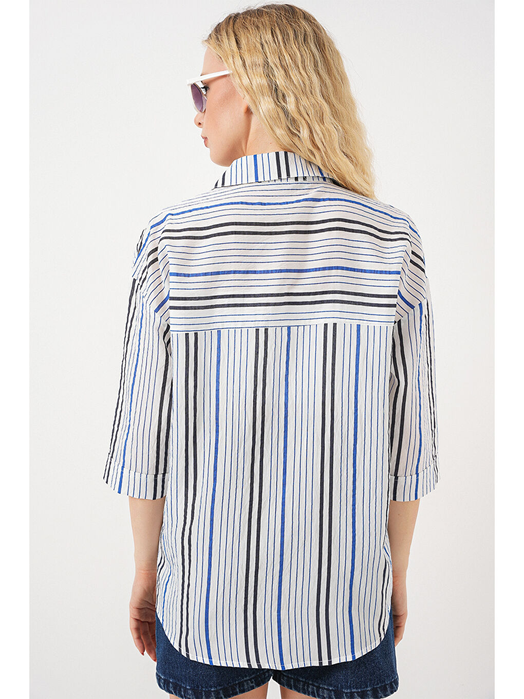 Kadın Çizgili Kısa Kol Gömlek 20344 - Lacivert-5