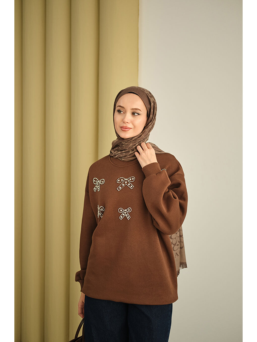 Kadın Kurdelesi Taş Detay Sweat Kahverengi-3