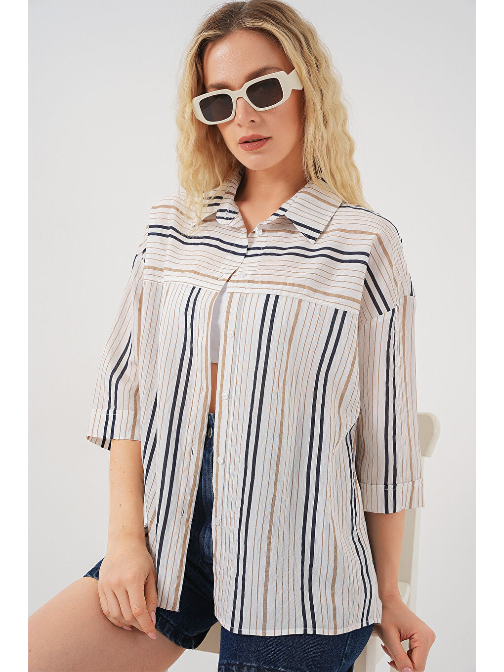 Kadın Çizgili Kısa Kol Gömlek 20344 - Bej-3