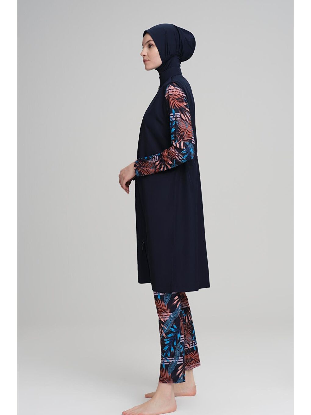 Kol Ve Taytı Desenli Lacivert Jileli 3 Parça Tam Tesettür Mayo Takımı 2230-2