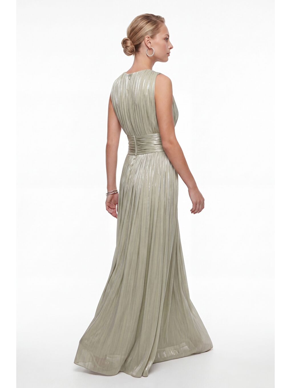 Kadın Mint Yeşili Bisiklet Yaka Pileli Uzun Davet Elbisesi-5