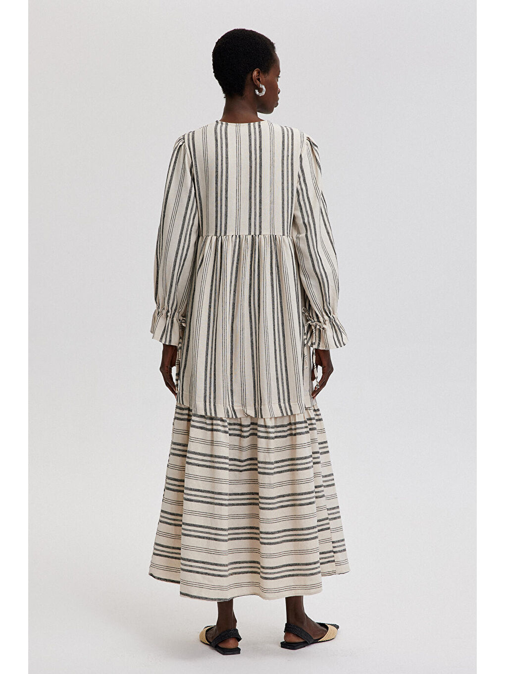 Bej Naturel Dokulu Çizgili Elbise-4