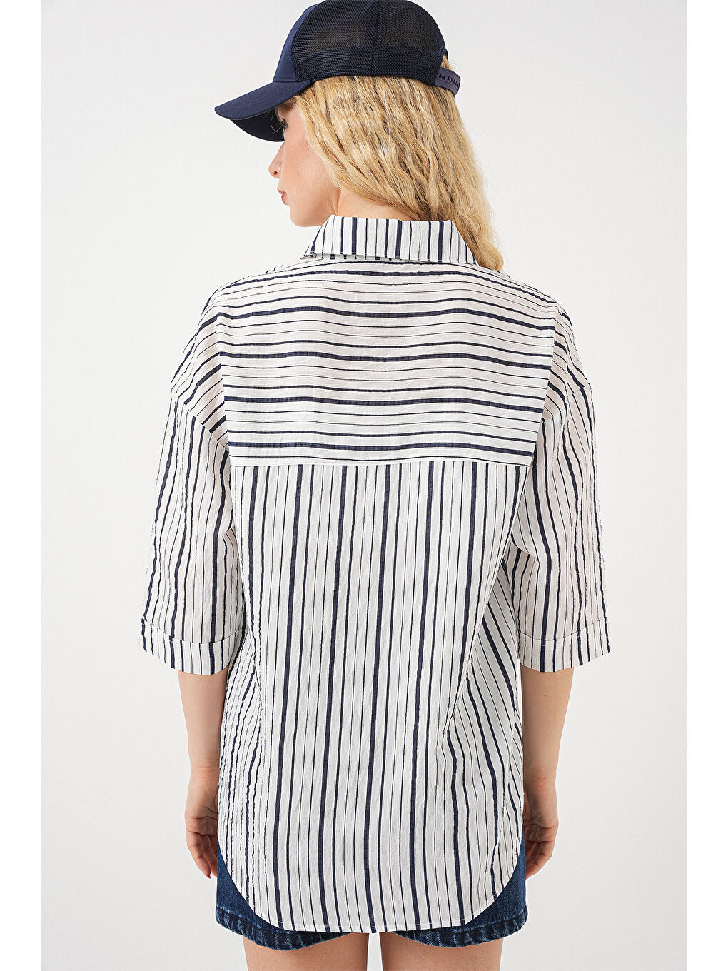 Kadın Çizgili Kısa Kol Gömlek 20344 - Siyah-5