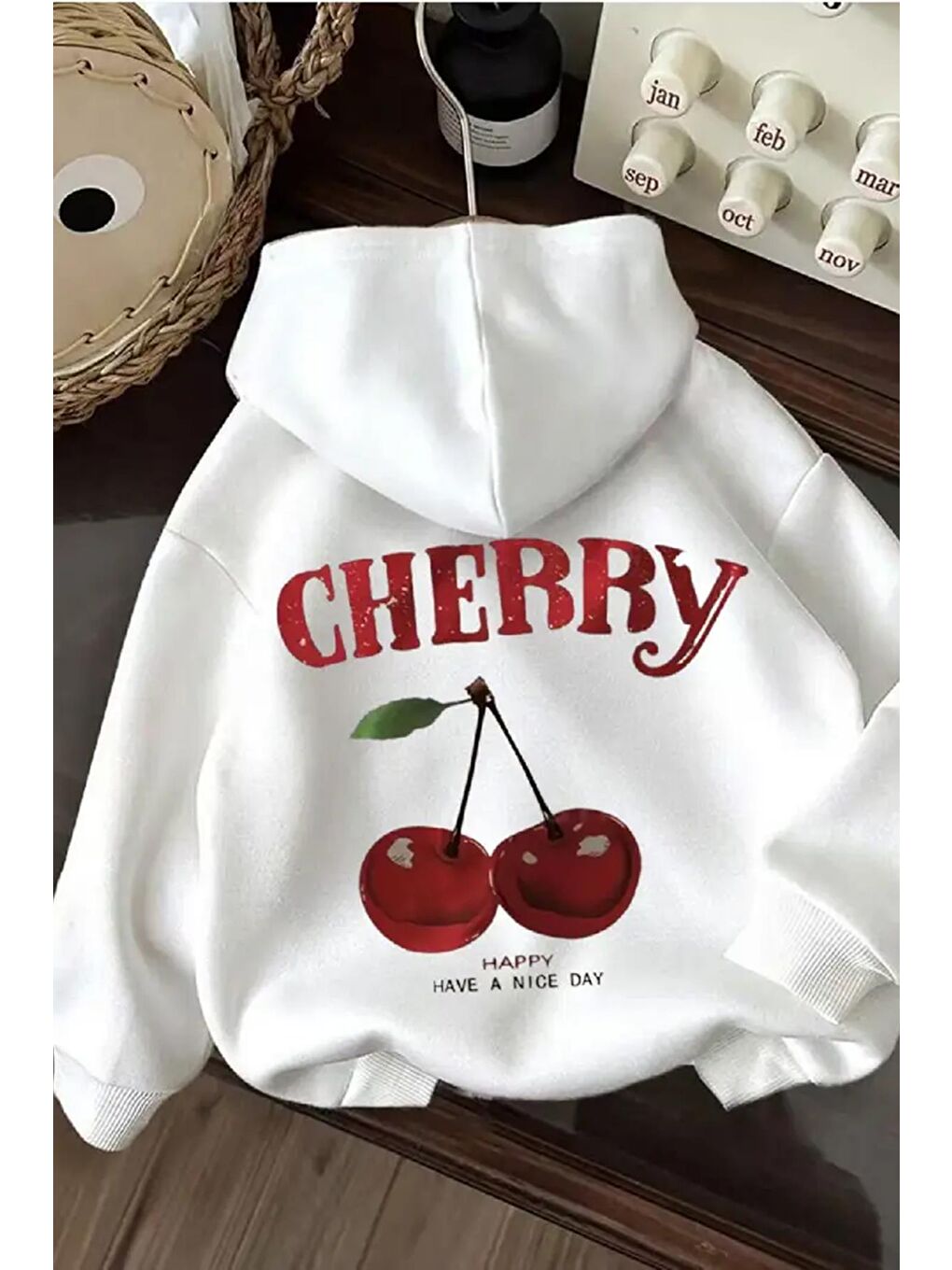 Beyaz Chery Sırt Baskılı İçi Pamuklu Unisex Sweatshirt
