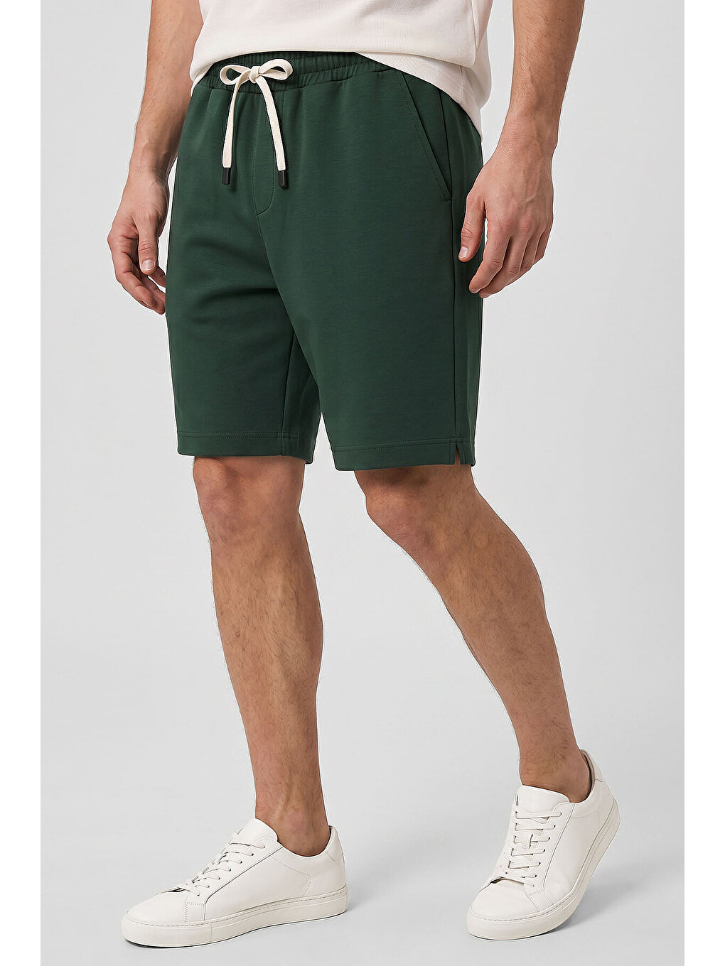 Çam Yeşil Standart Fit Basic Arka Cepli Erkek Şort - 81314-4