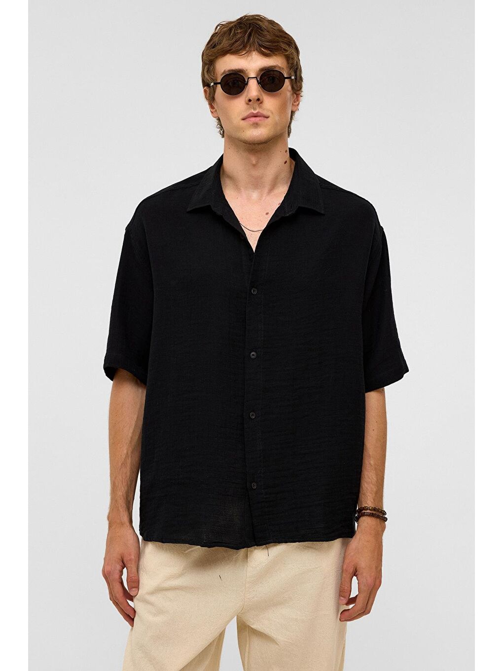 Oversize Kısa Kollu Müslin Kumaş Gömlek Siyah-2