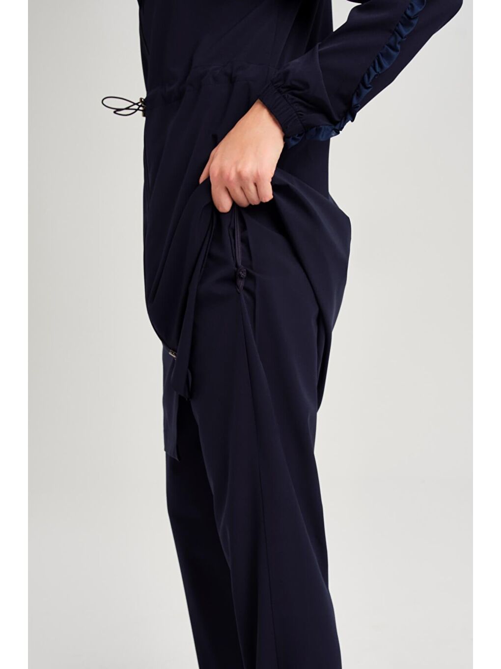 Su Koleksiyonu Tül Detaylı Lacivert Esnek Dokuma 6 Parça Tam Tesettür Mayo Takımı 3051-5