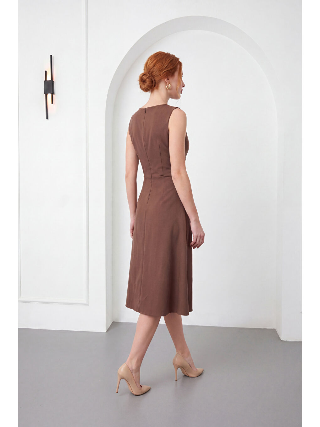 Kadın Kahverengi V Yaka Yırtmaçlı Midi Kloş Davet Elbisesi-5