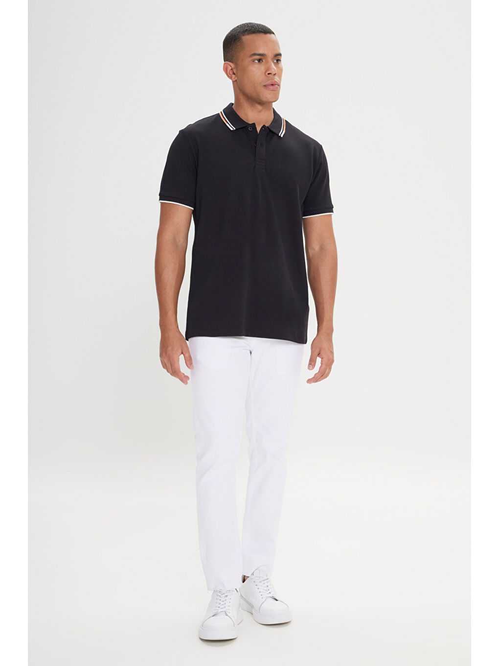 Erkek Siyah Slim Fit Dar Kesim %100 Pamuk Polo Yaka Tişört-1