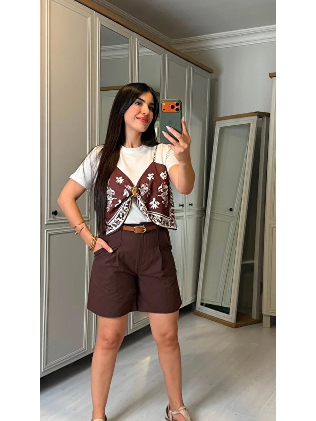 Kahverengi Kadın Şal Desen Detay Bluz Ve Keten Şort Ikili Takım-3