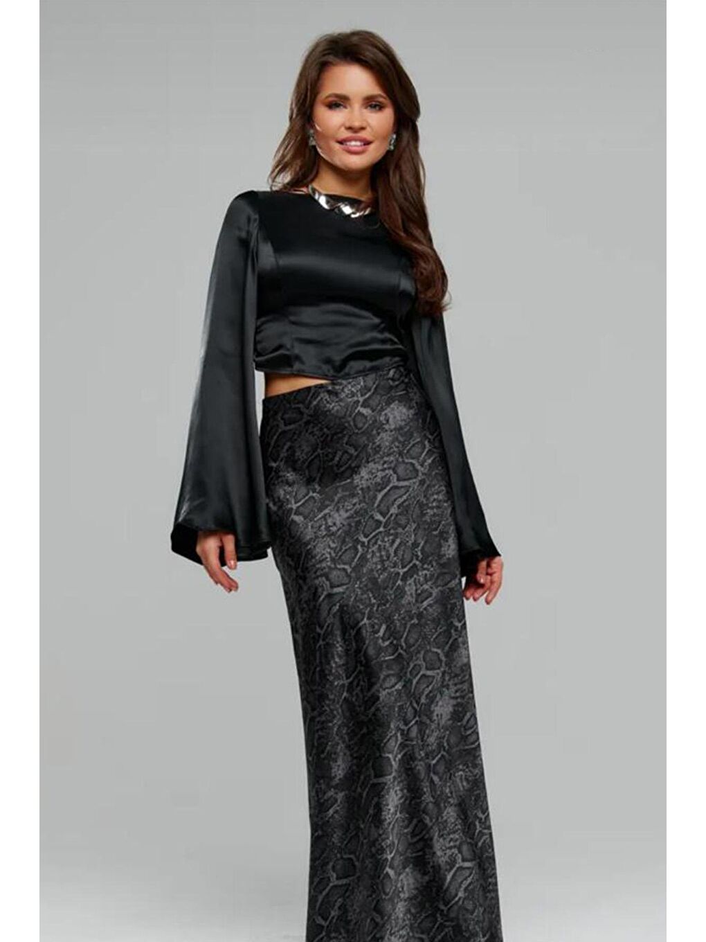 Siyah Desenli Saten Kadın Uzun Etek Mg2333-5