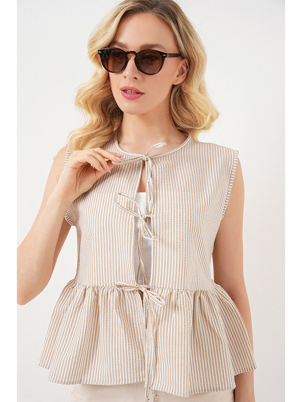 Bej Kadın Önü Bağlamalı Bluz 961 - Bisküvi