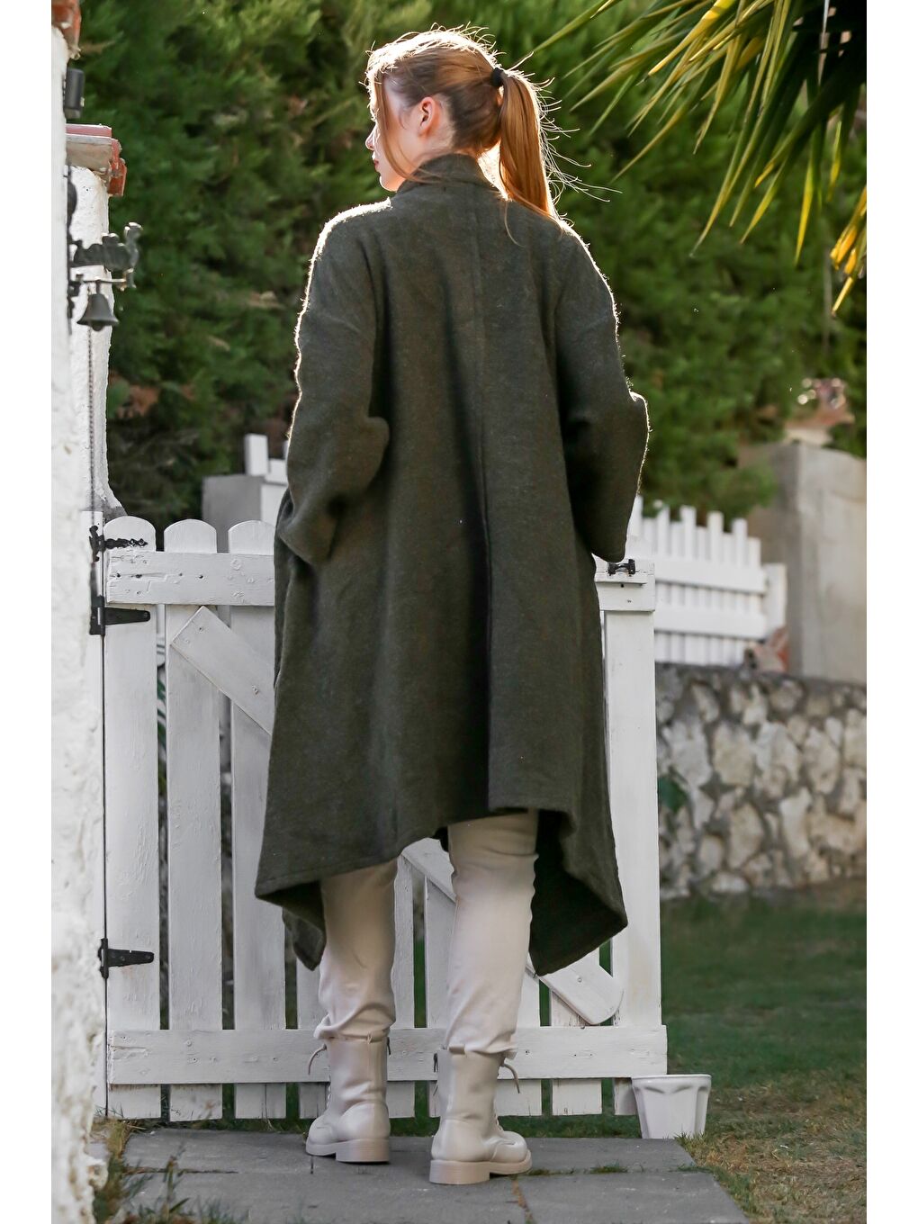 İtalyan Haki Hakim Yaka Uzun Kol Fermuarlı Gizli Cepli Kaşe Oversize Dokuma Kaban 105 70-1