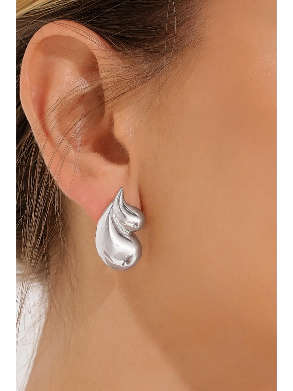Gri Gümüş Rengi Bubble Çelik Küpe-2