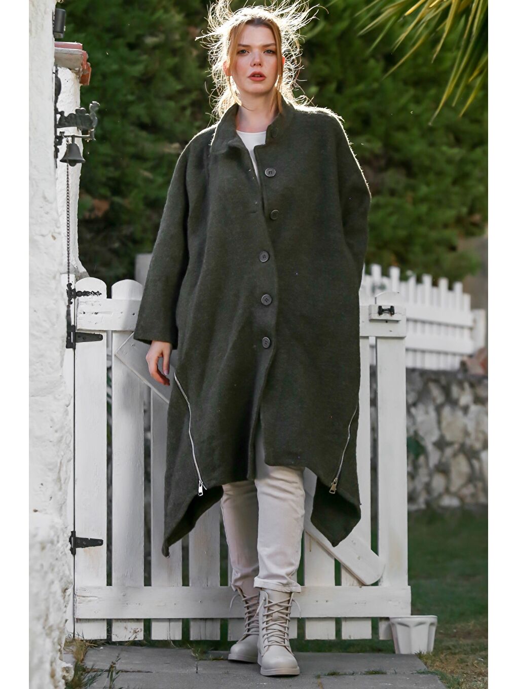 İtalyan Haki Hakim Yaka Uzun Kol Fermuarlı Gizli Cepli Kaşe Oversize Dokuma Kaban 105 70-5