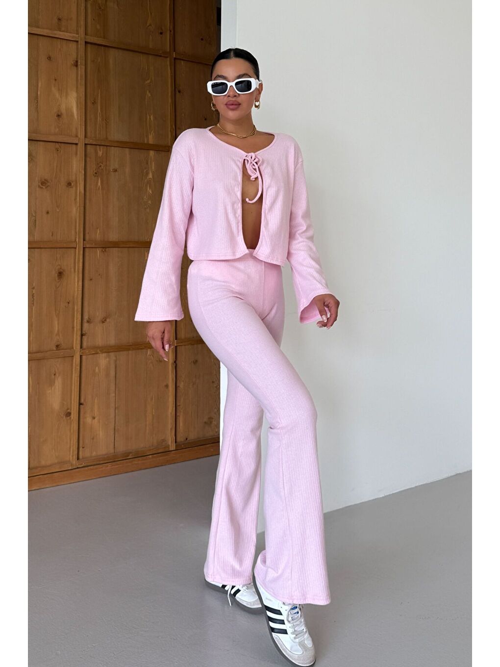 Kadın Pembe Önden Bağcık Detay Fitilli Crop Pantolon Takım